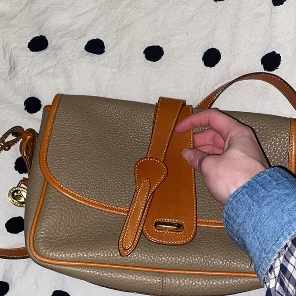 Dooney & Bourke Crossbody Bag - Picture 8 of 9